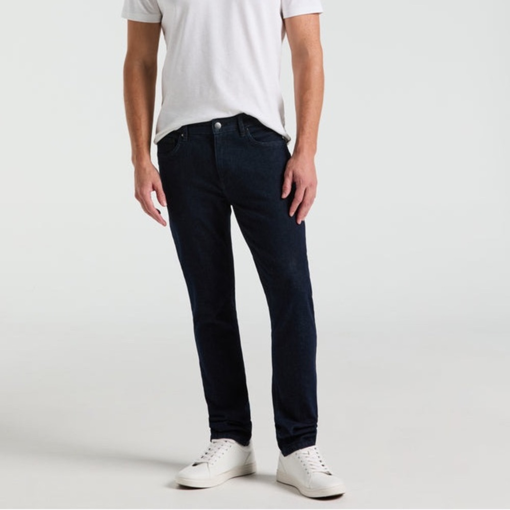Perry Ellis 32x32 Dark Blue Jeans